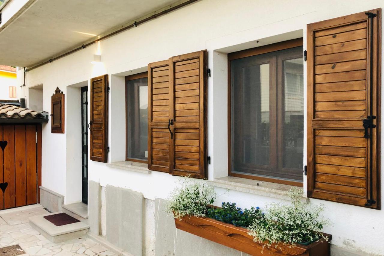 Pal Biel Affittacamere Avasinis Exterior photo